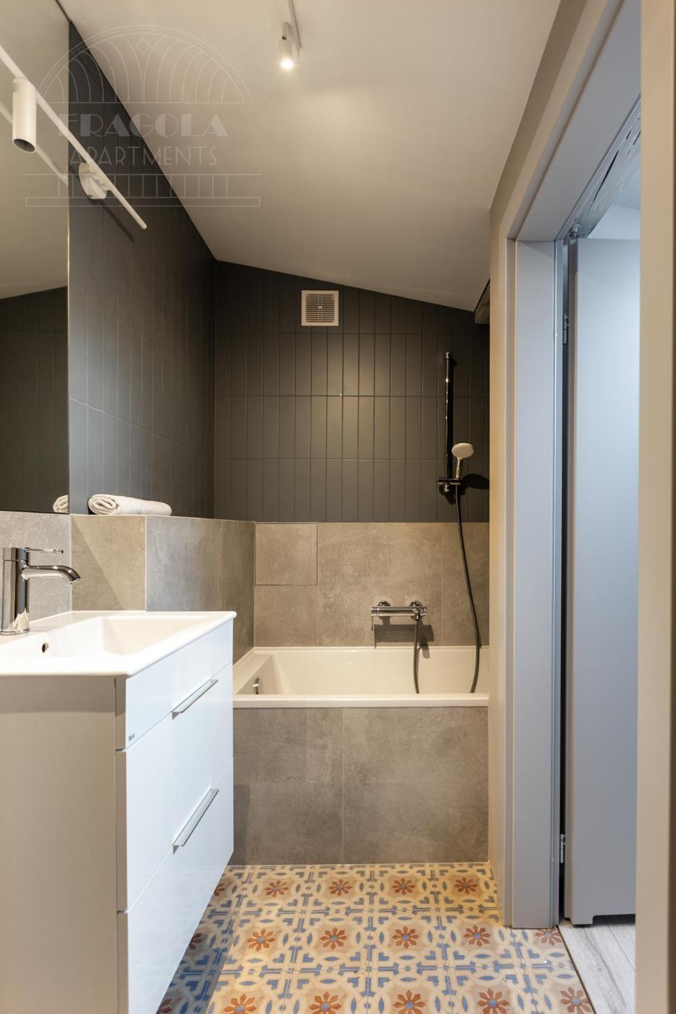 Spacious Apartment 11 Pax, Vistula River - Fragola Apartments Krakow Luaran gambar